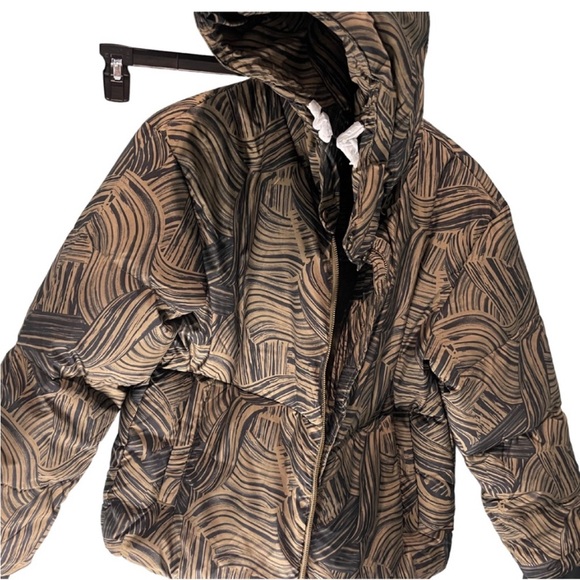 Garnet Hill Printed Down Fill Coat - Picture 5 of 10